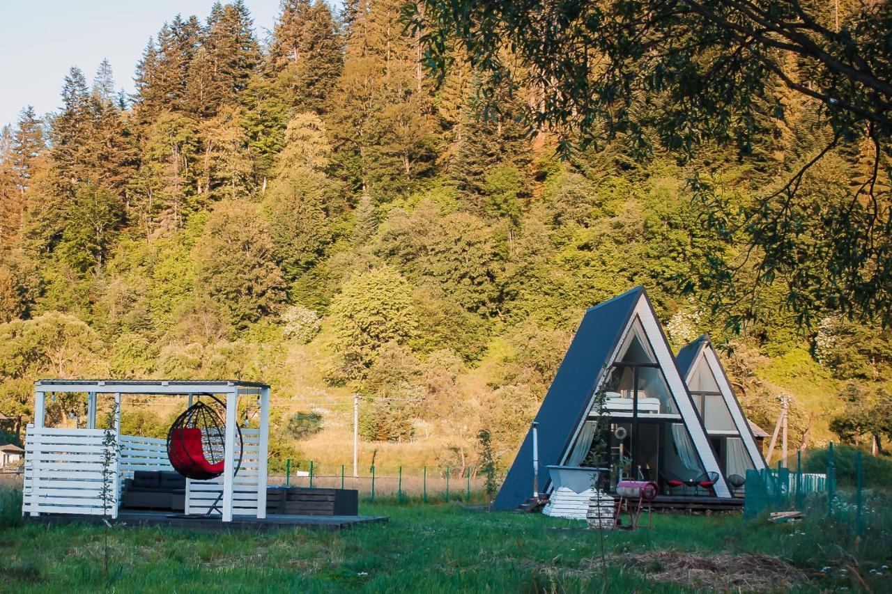 Mountains Hut Villa Mykuljtsjin Eksteriør bilde